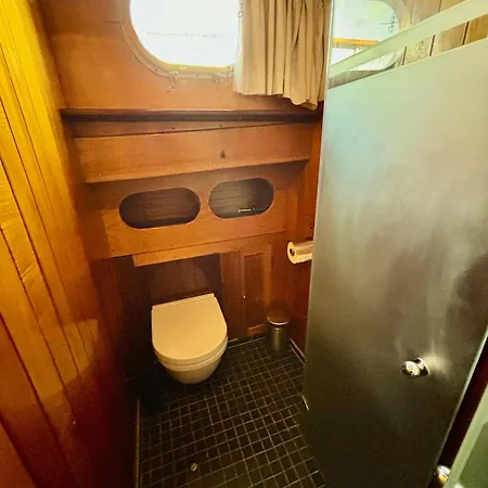 Wooden Boat- La Goletta *