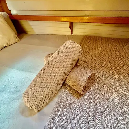 Botel Wooden Boat- La Goletta